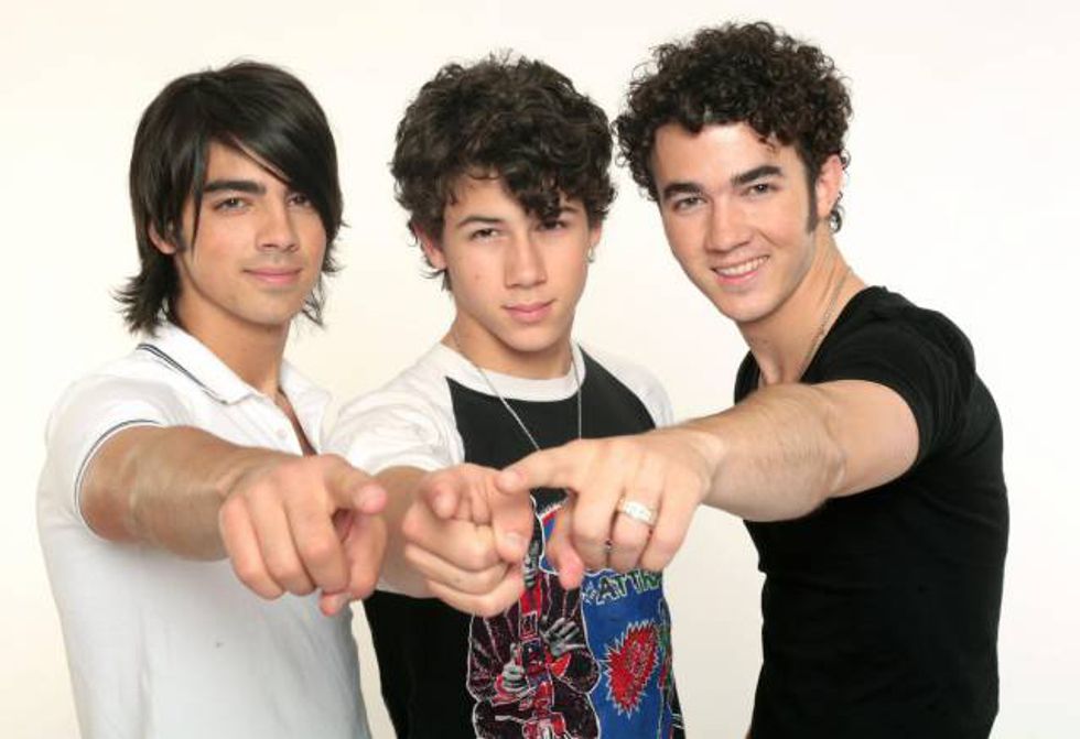 Five Reasons The Jonas Brothers Need To Get Back Together