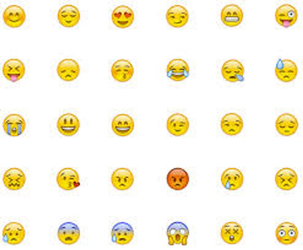 5 Things Book Lovers Can Relate to as Told By Emojis