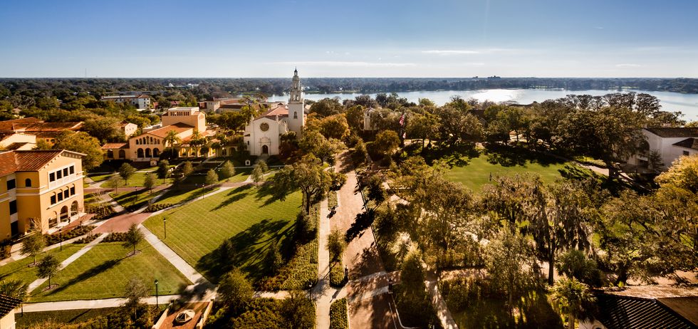 10 Reasons Why You Should NEVER Attend Rollins College