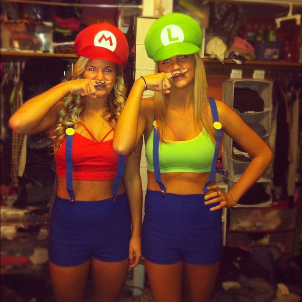 20 Basic Halloween Costumes You'll See On Halloween