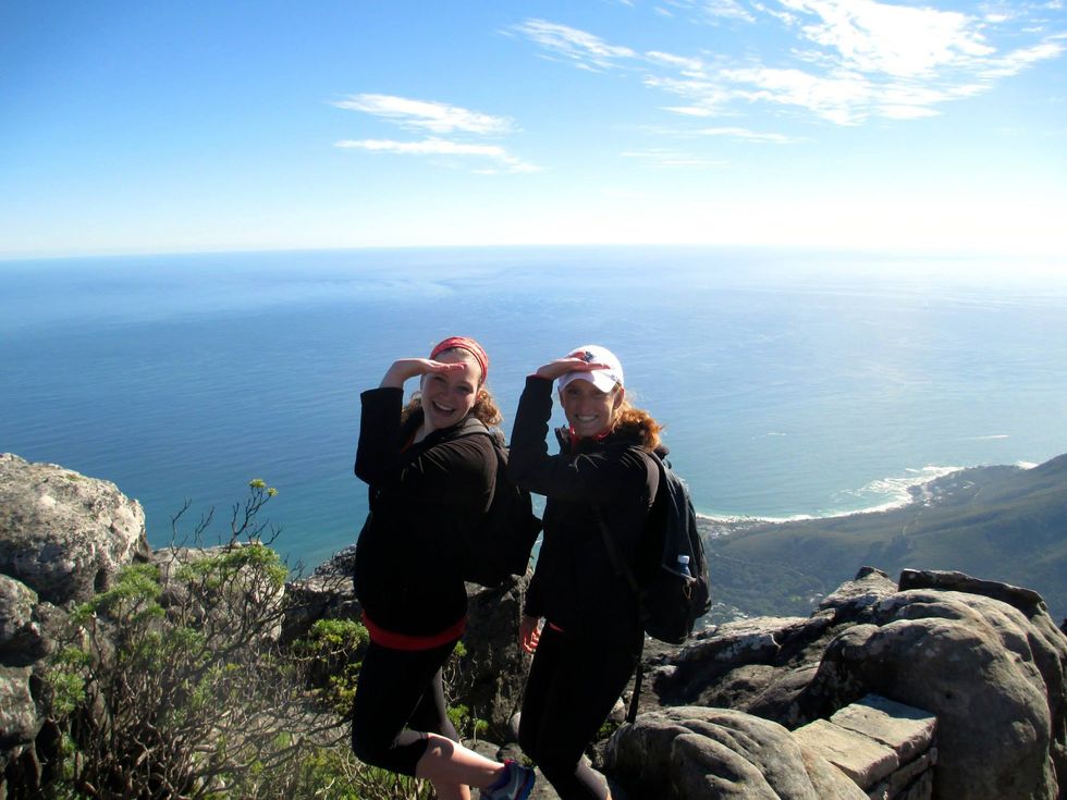 6 Things That Happen When Your Best Friend Studies Abroad