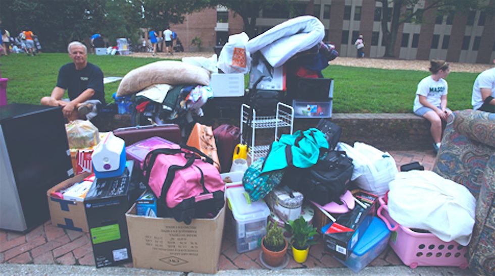 8 Reasons Every College 'Move-In Day' Is Just WEIRD