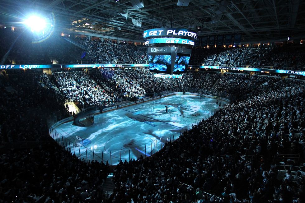 5 Reasons Why Ice Hockey is The Most Exciting Sport in North America