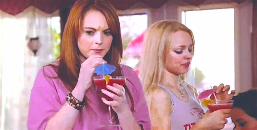 9 Blatantly Obvious Signs You’re The Drunk Mom Friend