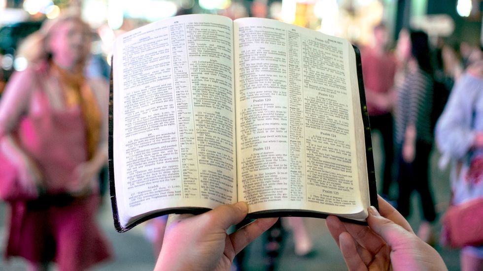 7 Bible Verses To Give Students College Students Peace