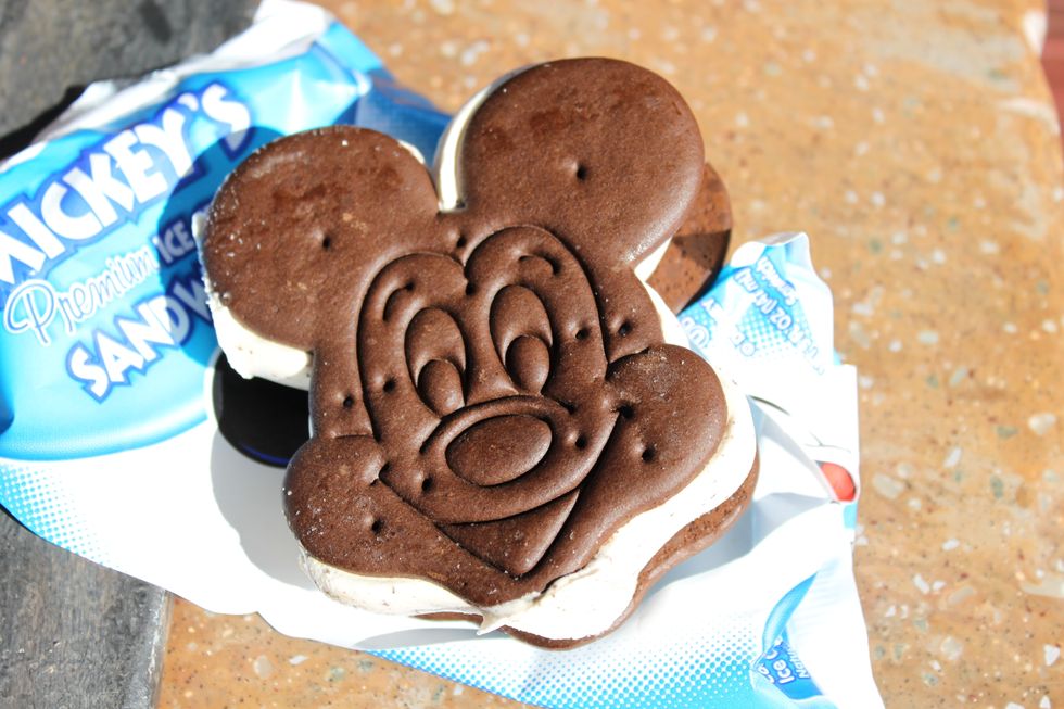 4 Tips On Disney Dining For Dummies