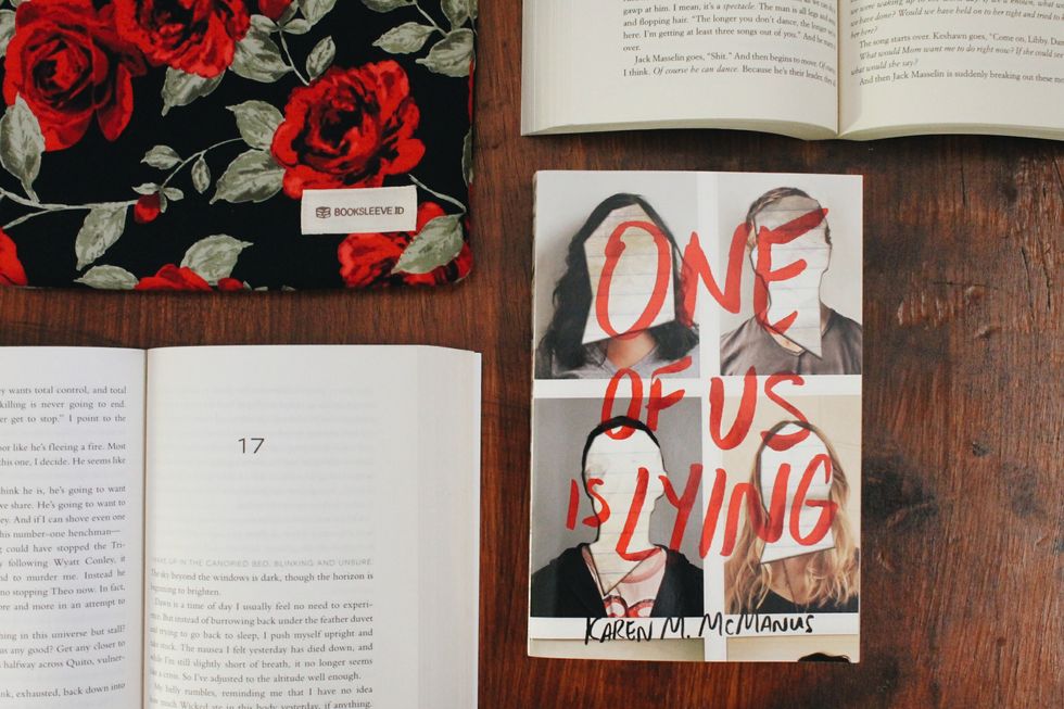 One Of Us Is Lying by Karen M. McManus - Spoiler Free Review