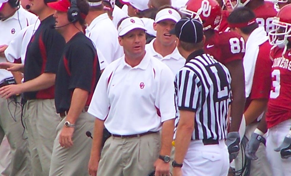 10 Thank-Yous Bob Stoops Deserves Before He Goes