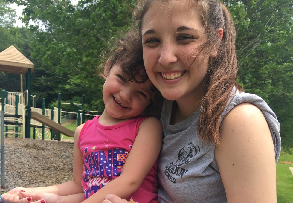 7 Signs You're The Best Niece And Aunt Duo