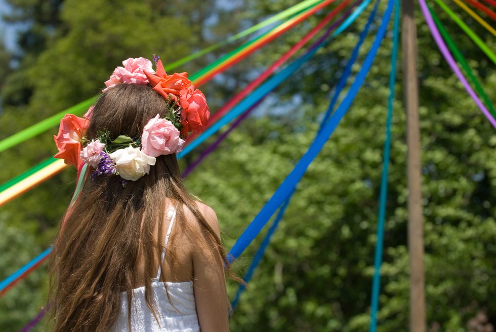 Your 5-Step Guide To Celebrating May Day