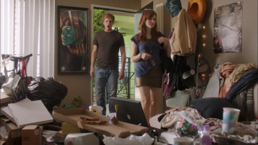 17 Signs You're The Unbearably Messy Roommate