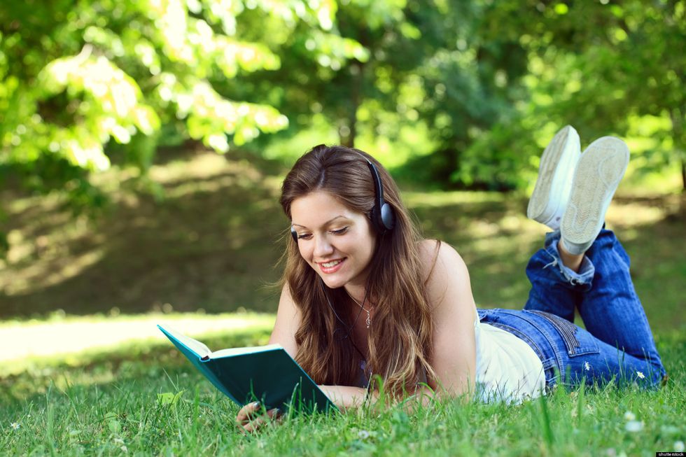 20 Songs To Listen To While Studying