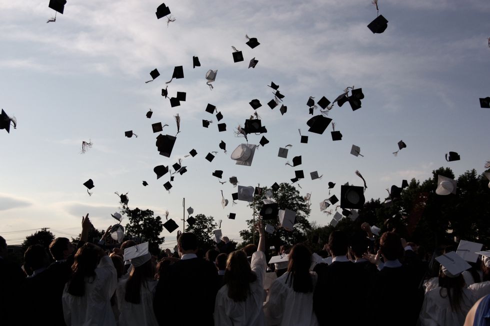 13 Thoughts Every College Senior Has Before Graduation