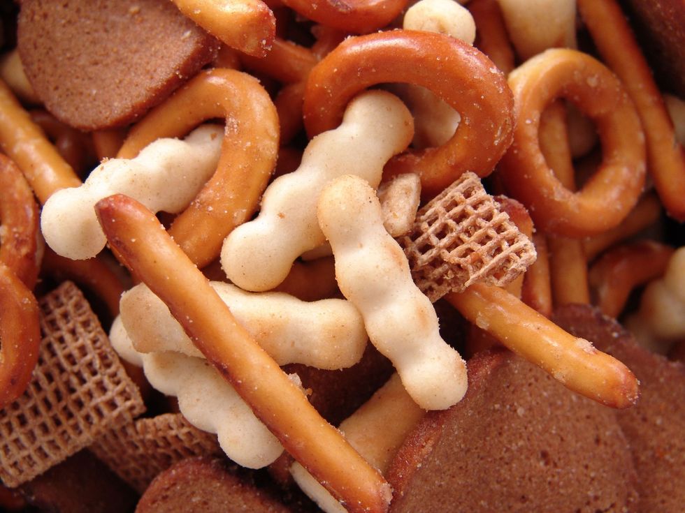 Five Ways To Open A Chex Mix Bag In The Library