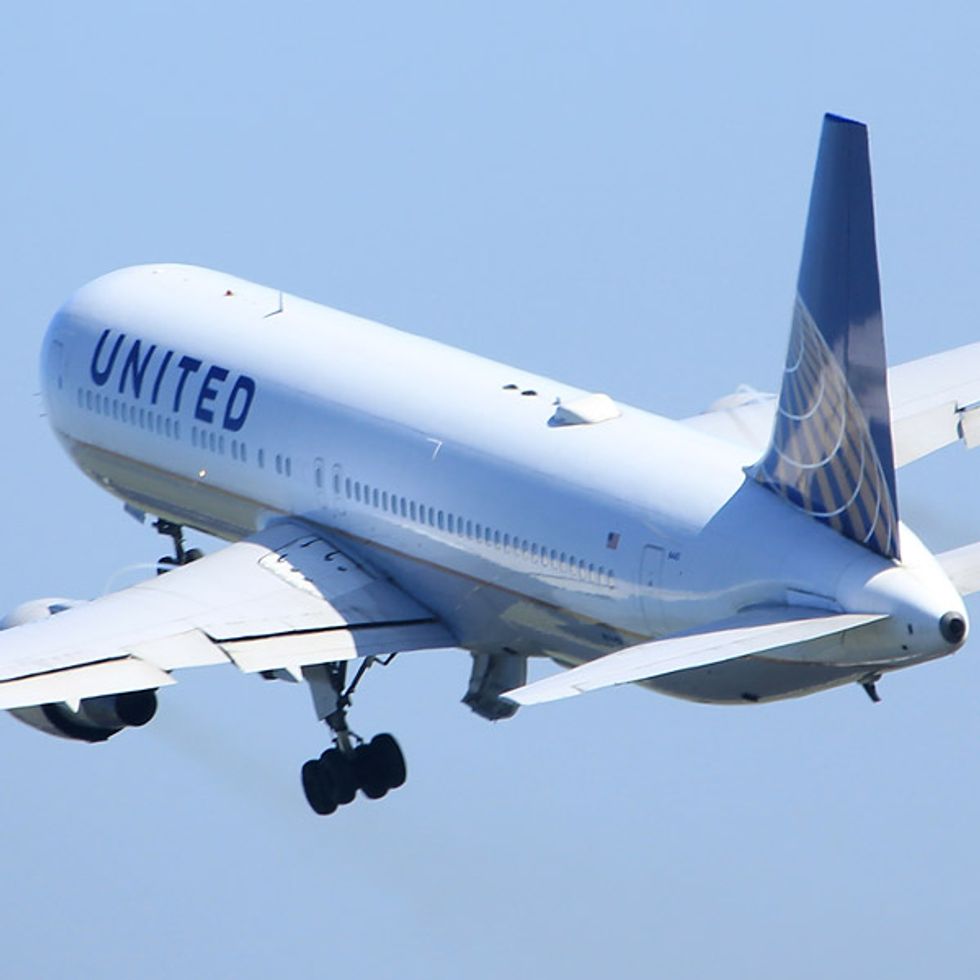 Stop Hating United Airlines