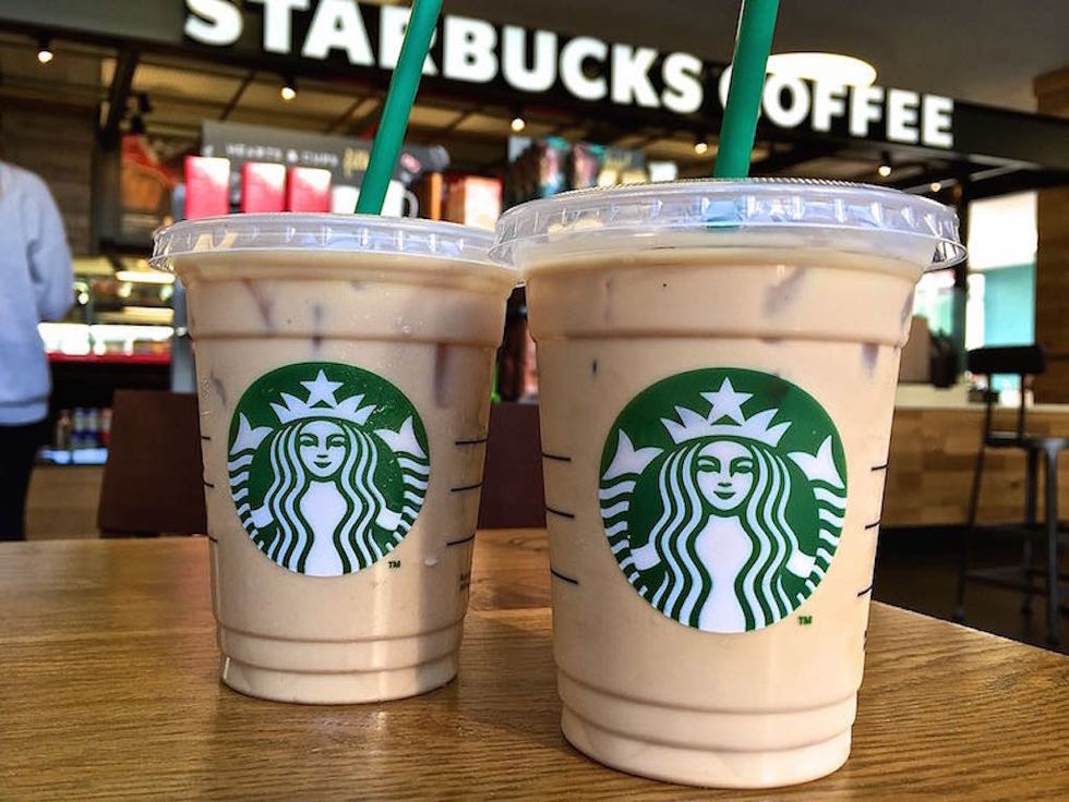 7 Reasons Why Starbucks Is My Favorite Place Ever