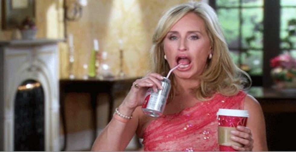 12 Signs You're A Washed Up Junior, As Told By "The Real Housewives Of New York City"