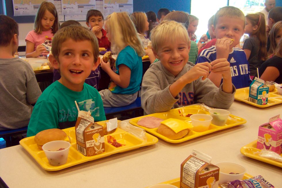 12 Lunch Box Items You Would Never, EVER Trade At Lunch