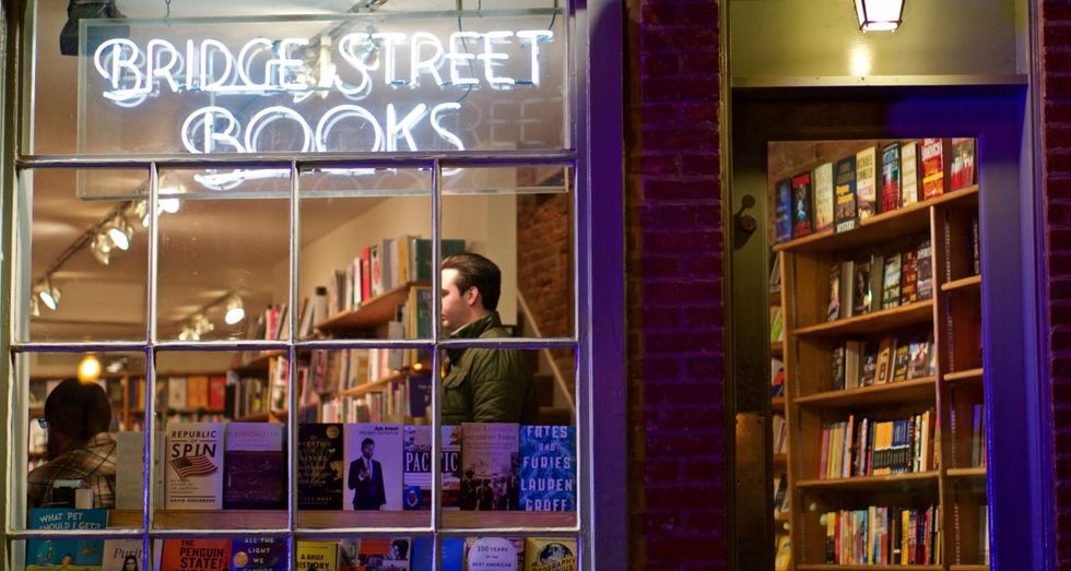 5 Of The Best Book Stores To Visit Near George Washington University