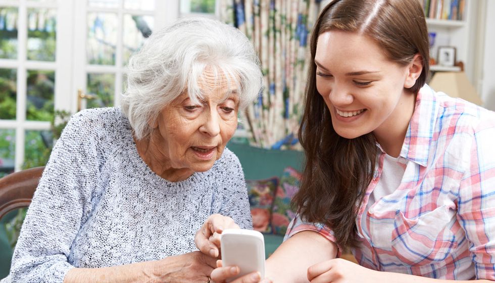 12 Struggles Grandparents Have With Technology