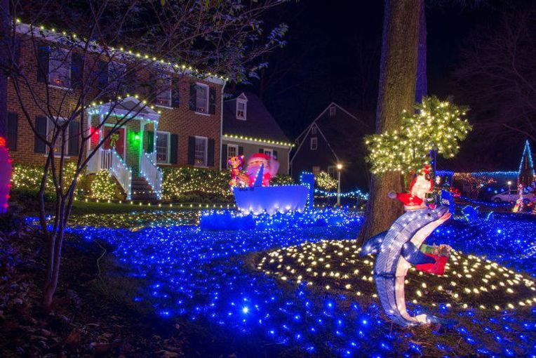 Chakalos estate in Chesterfield, known for holiday lights display, sold, Local News