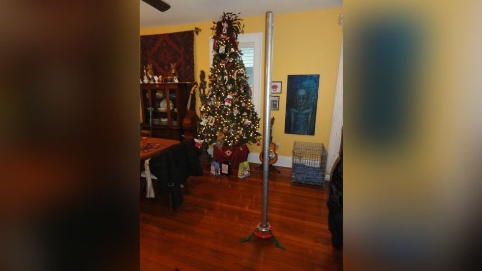 My Family Decided To Observe 'Festivus' This Year And It Was Honestly Better Than Christmas