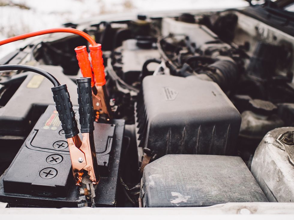 6 Steps To Replace Or Change A Car Battery Without Getting Shocked