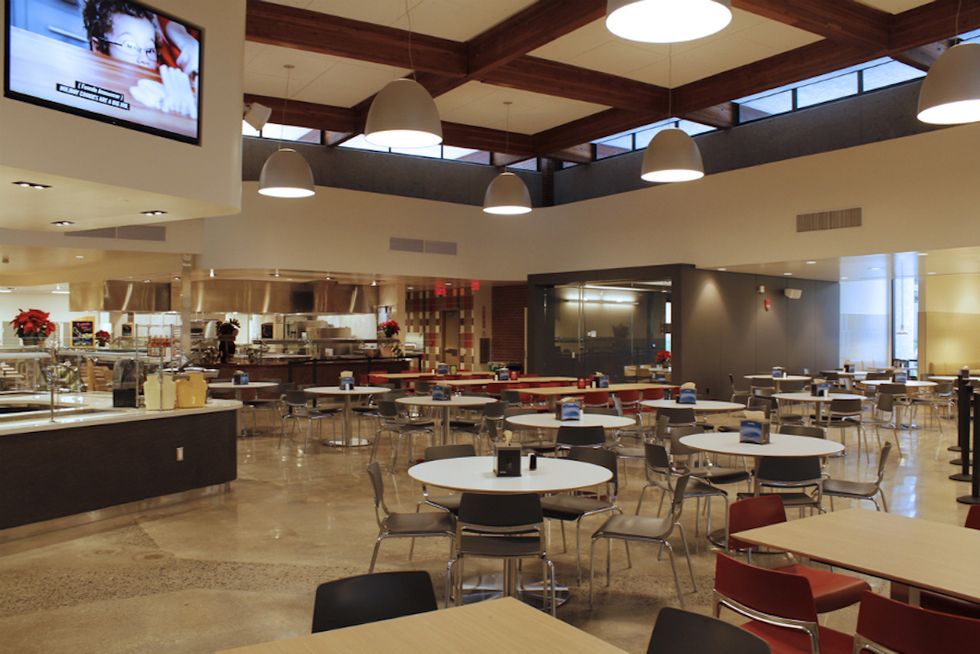 The Case For 24-Hour Dining Halls And Recreation Centers On College Campuses