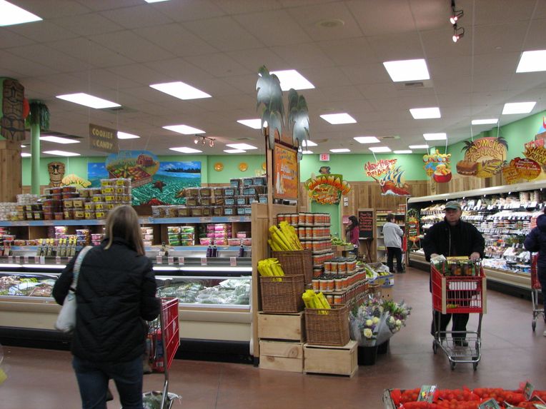File:General store interior Alabama USA.jpg - Wikipedia