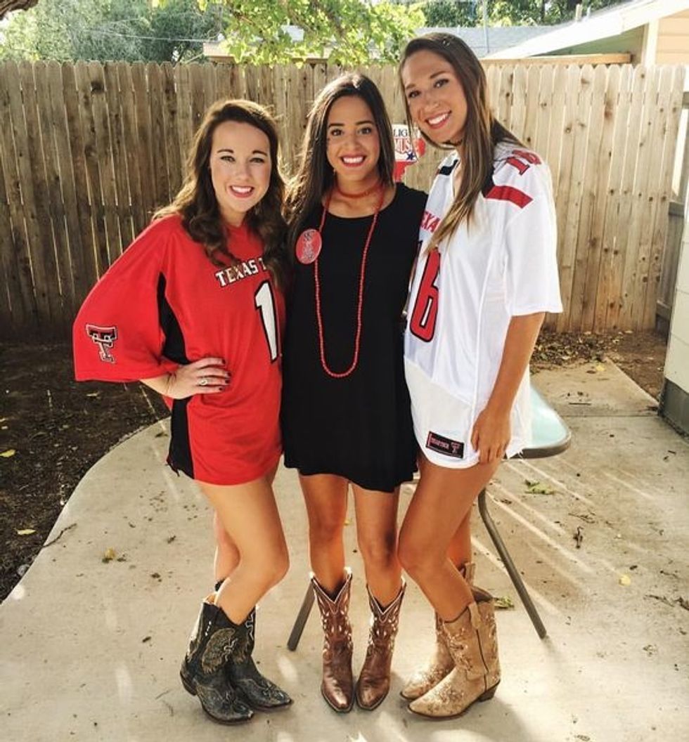 Perfect Game Day Outfit  College football game outfit, Football