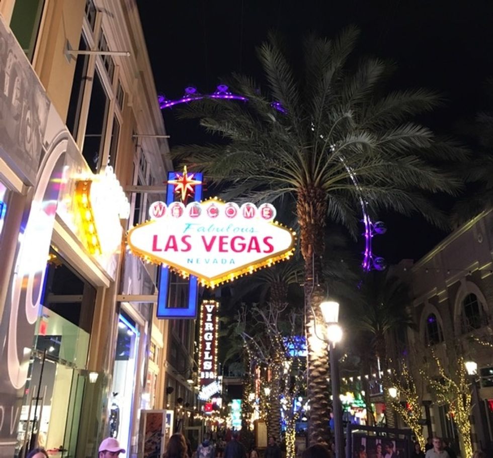 7 Activities To Do While in Las Vegas.