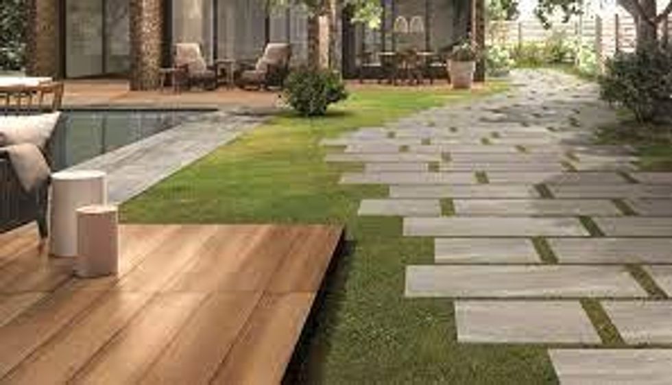 Top 5 Advantages Of Porcelain Pavers For Your Outdoor Garden Design