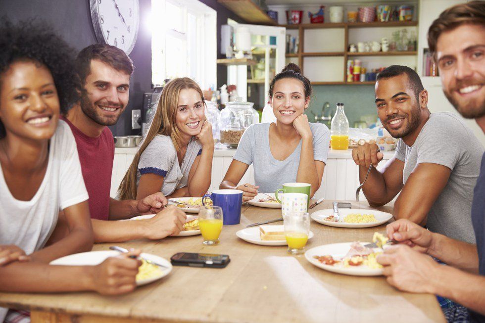 The 7 Struggles Of Cooking For Friends In College