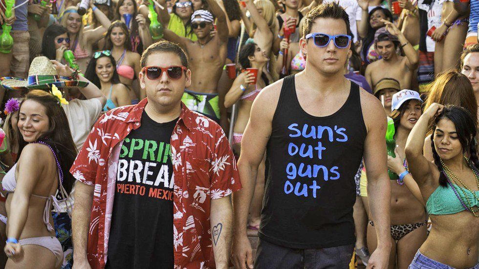 10 Things We All Do Before Spring Break