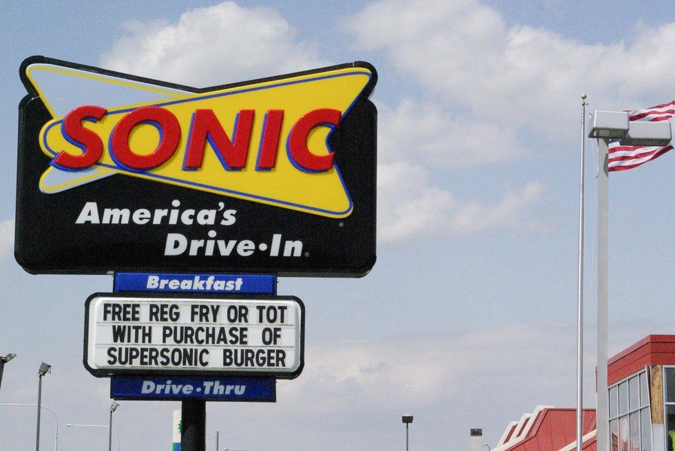 11 Reasons Everyone Loves Sonic