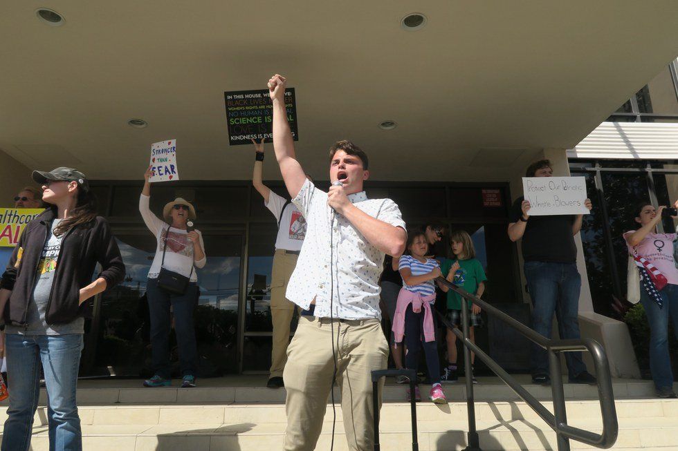 Pro-Trump Rally And Anti-Trump Protest Clash In Orlando