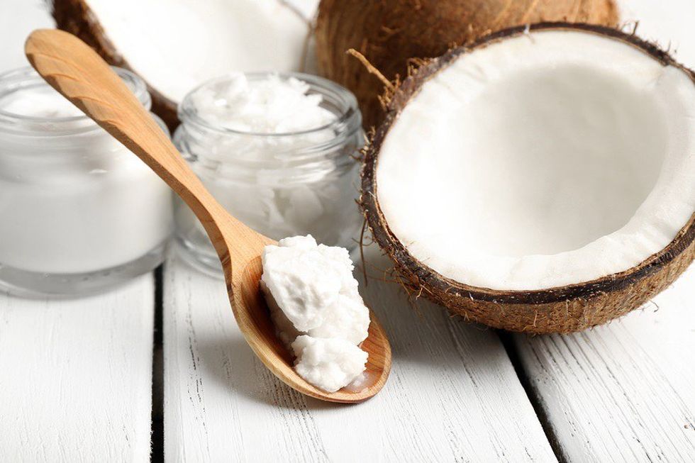 35 Everyday Uses For Coconut Oil