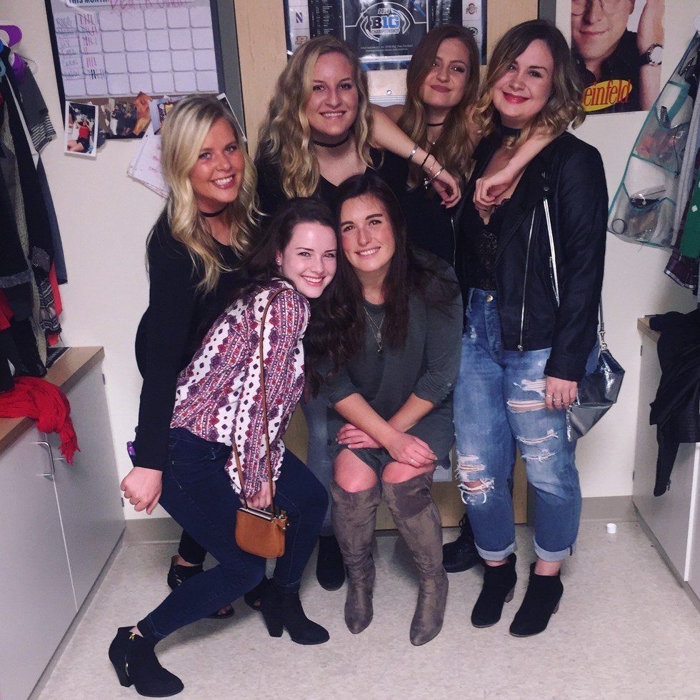 28 Signs You've Found Your People In College