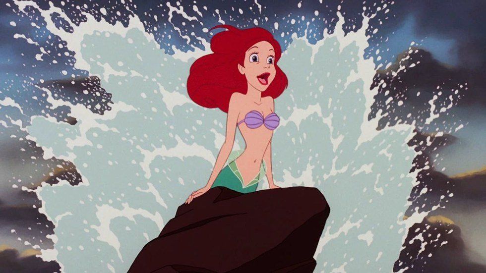 4 Reasons Why Red-Headed Girls Deserve World Domination