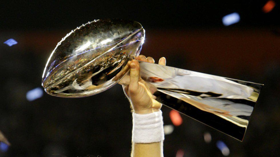 9 Facts About The Superbowl LI Matchup