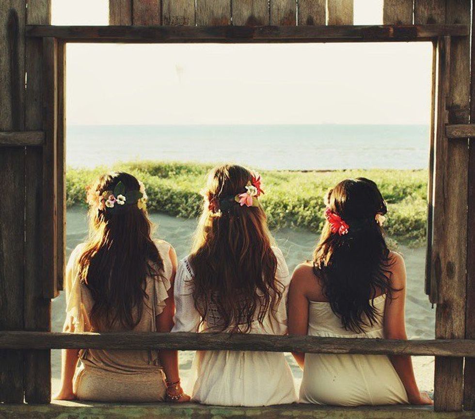 10 Things All Older Sisters Understand