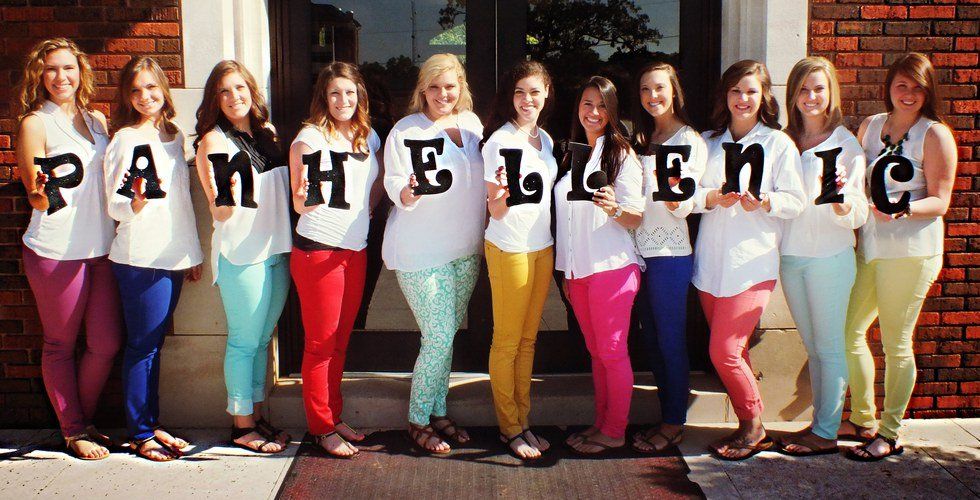 The 20 Pros and Cons Of Greek Life Every Woman Considering Rushing Needs To Know