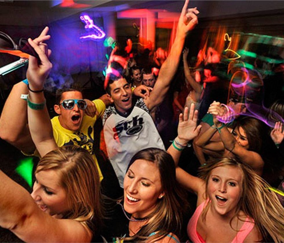 9 Reactions I Get When I Tell People I Don't Party