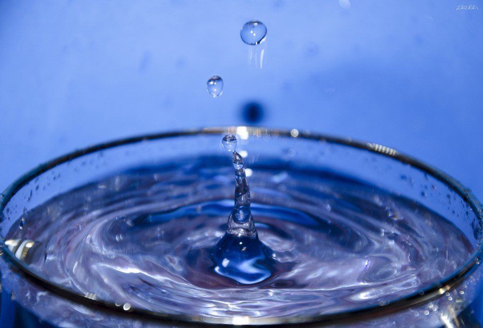 7 Reasons Why Water Is The Bomb.Com