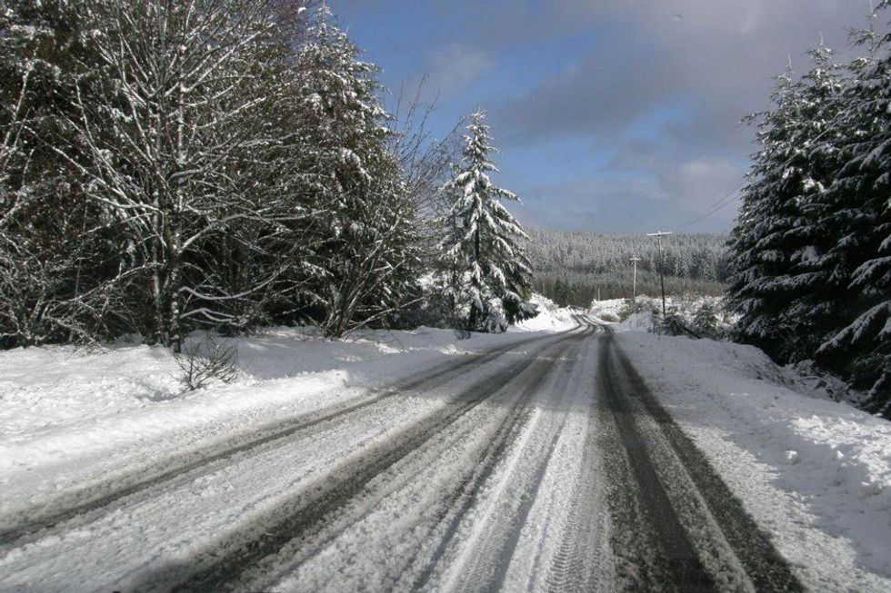 Driving In Ice And Snow