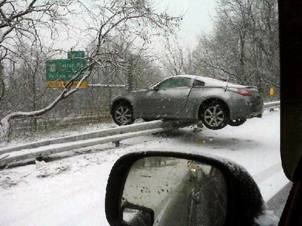 6 Awesome Tips for that Not-So-Awesome Drive in the Snow