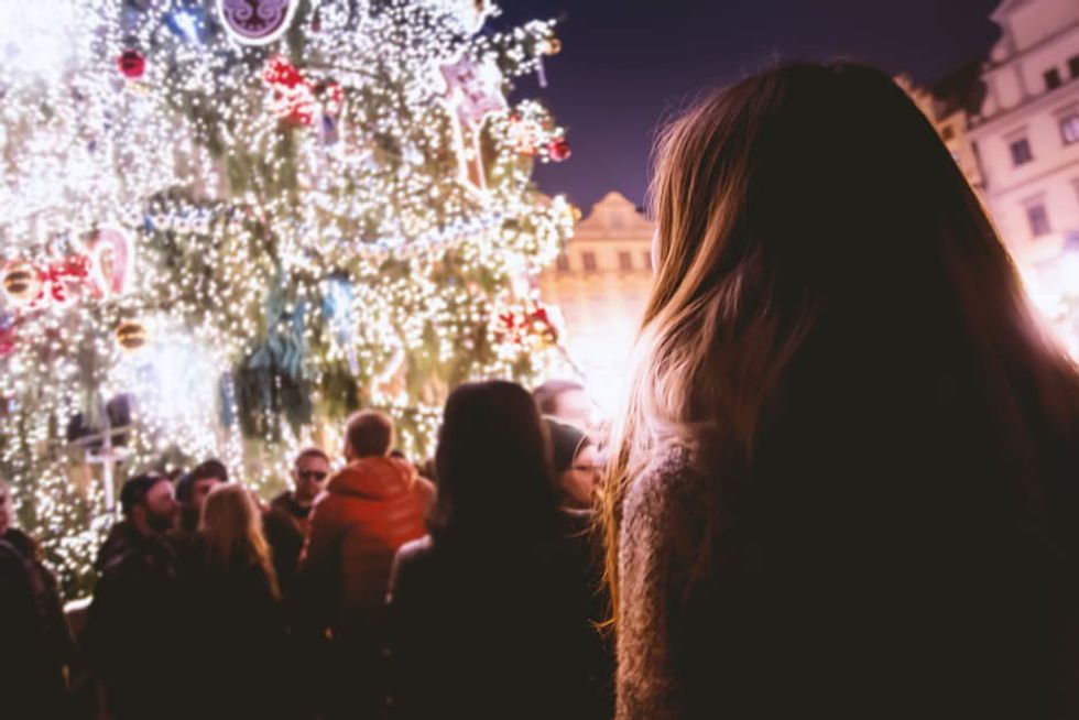 9 Things All College Students Home For The Holidays Understand