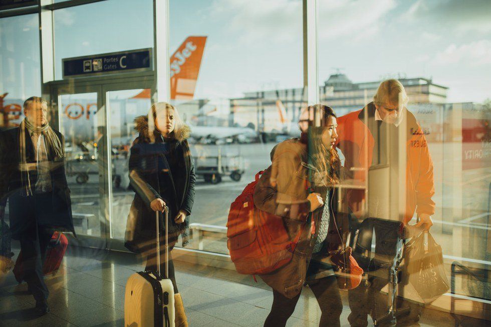 47 Thoughts You Had At The Airport This Holiday Season