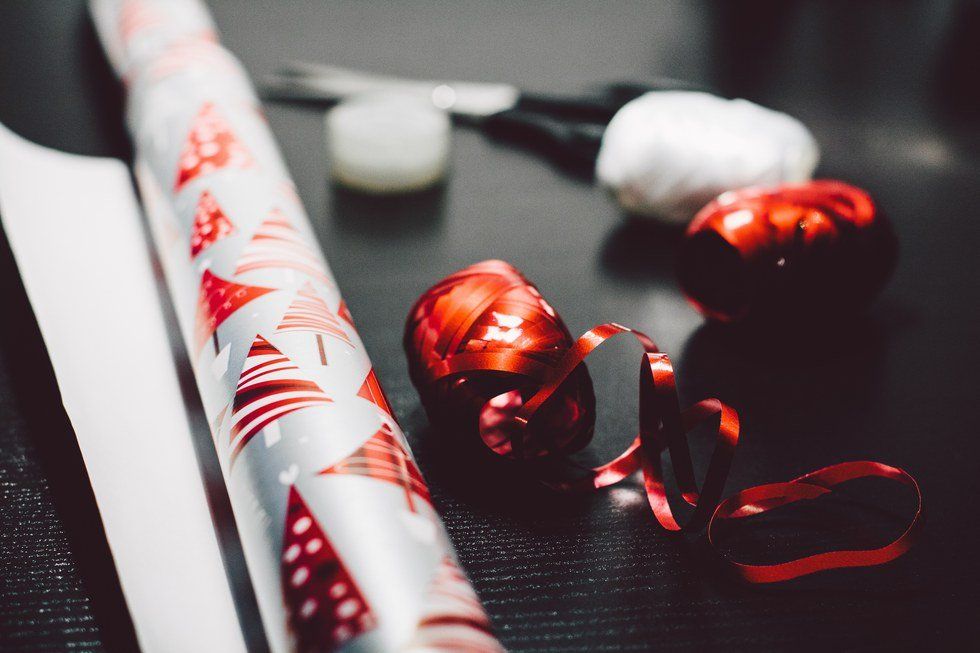 The Best Nonphysical Gifts You Can Give This Holiday Season