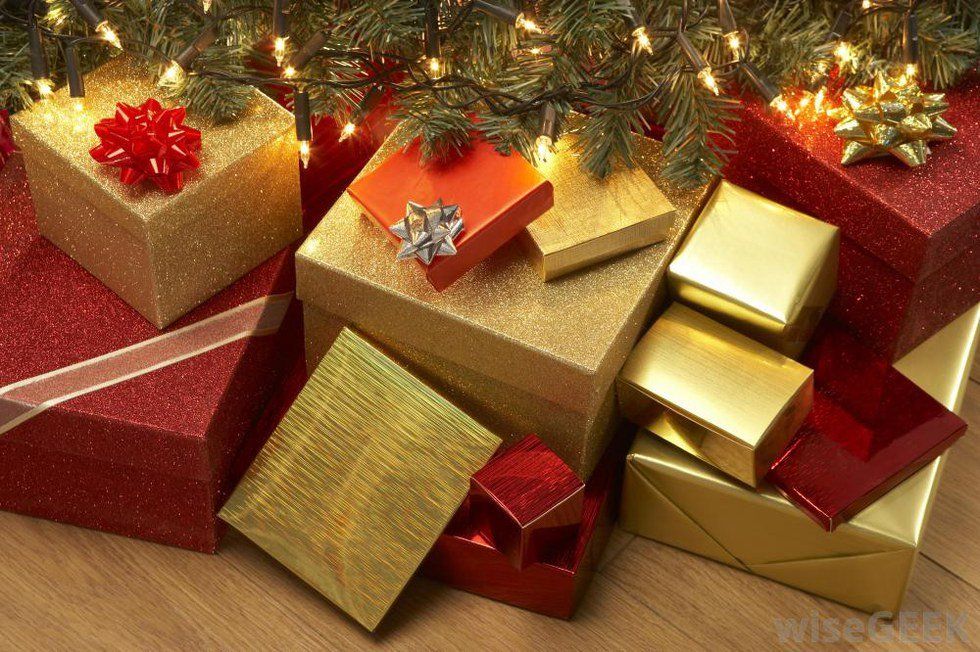 5 Gifts To Get Your College Student For Christmas